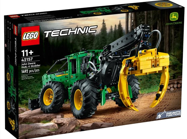 LEGO® Technic™ John Deere 948L-II Skidder – 42157 – LEGOLAND New York Resort