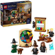 Load image into Gallery viewer, LEGO® Harry Potter™ Hogwarts™ Castle: Sorting Hat™ Ceremony - 76460
