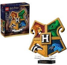 Load image into Gallery viewer, LEGO® Harry Potter™ Hogwarts™ House Crest – 76462
