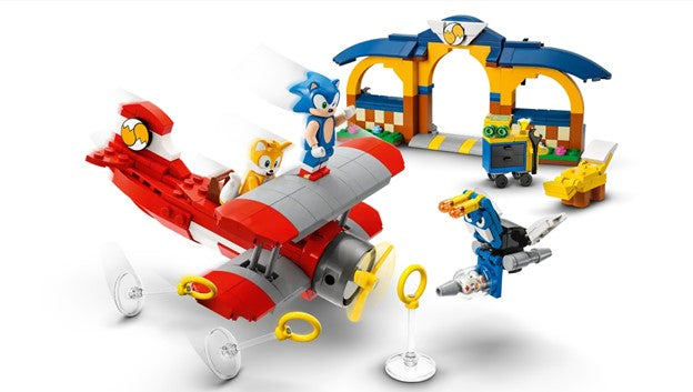 LEGO Sonic The Hedgehog Tails' Workshop and Tornado Plane 76991 Building  Toy Set, Airplane Toy with 4 Sonic Figures and Accessories for Creative  Role Play, Gift for 6 Year Olds who Love Gaming : Toys & Games 
