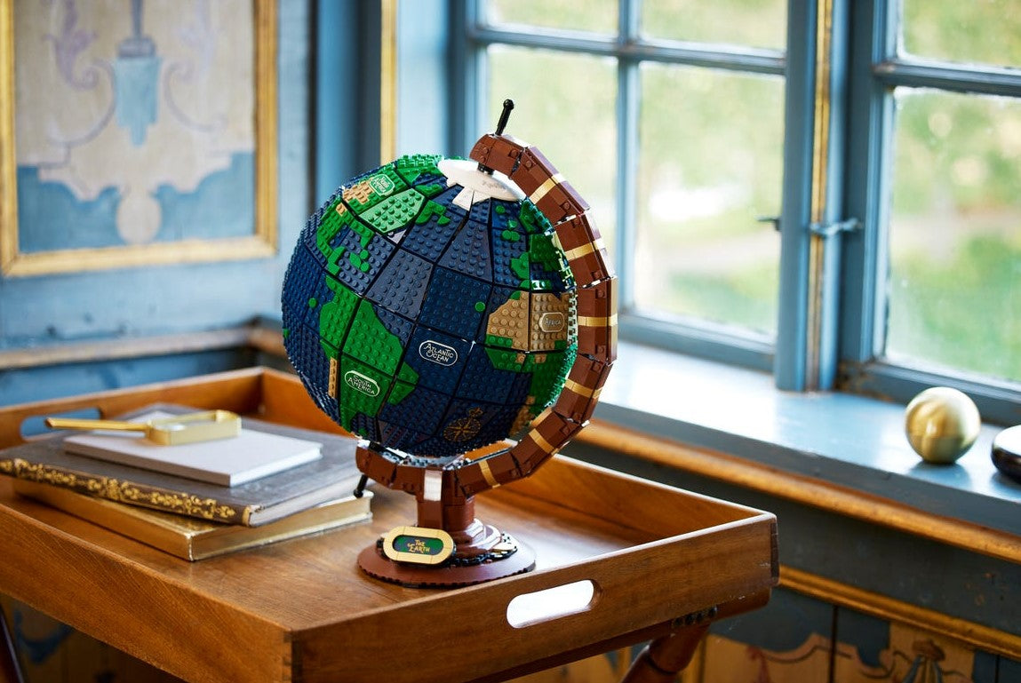 LEGO® Ideas The Globe – 21332