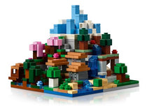 Load image into Gallery viewer, LEGO® Minecraft® The Crafting Table – 21265
