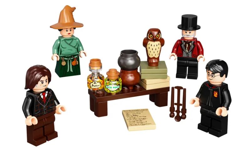 LEGO® Wizarding World Minifigure Accessory Set – 40500