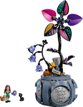 Load image into Gallery viewer, LEGO® Disney® Sally’s Flowerpot - 43288
