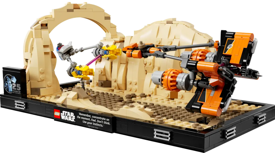 LEGO® Star Wars™ Mos Espa Podrace™ Diorama - 75380
