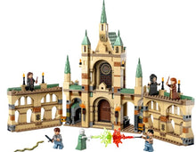 Load image into Gallery viewer, LEGO® Harry Potter™ The Battle of Hogwarts™ - 76415
