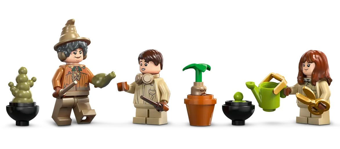LEGO® Harry Potter™ Hogwarts Castle: Herbology Class – 76445