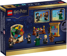 Load image into Gallery viewer, LEGO® Harry Potter™ Hogwarts™ Castle: Sorting Hat™ Ceremony - 76460
