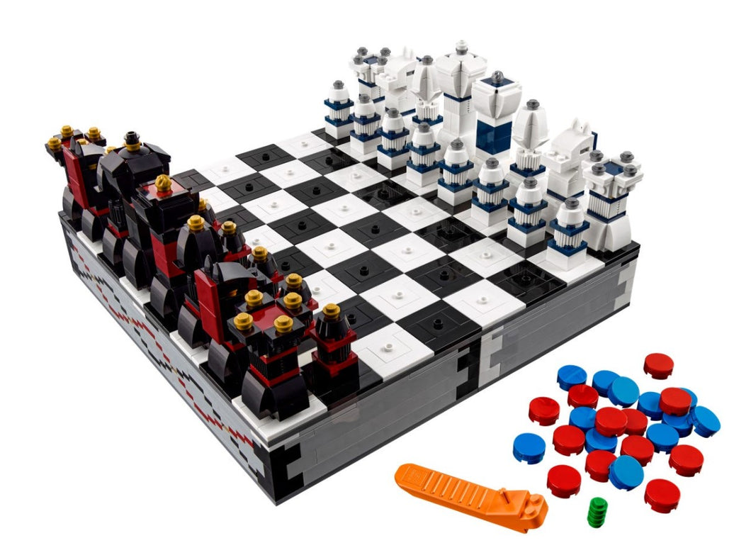 New York Chess Set 