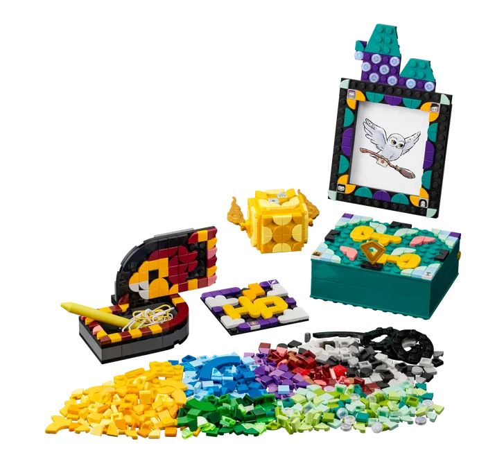 LEGO® DOTS Hogwarts™ Desktop Kit - 41811