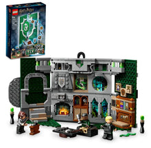 Load image into Gallery viewer, LEGO® Harry Potter™ Slytherin™ House Banner - 76410
